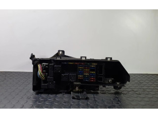 Блок предохранителей 9494210   Volvo S80