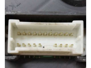 Přístrojová deska Nissan Almera Tino 2001 3B210, 3F004