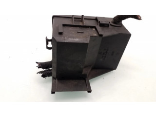 Pojistková skříňka 90560119 Chevrolet Epica 2010