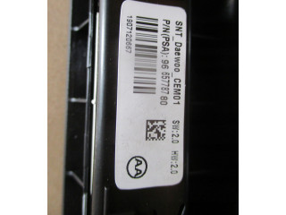 Дисплей    9804496980   Citroen DS4