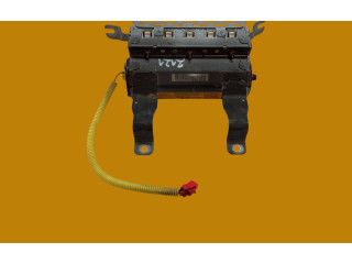 Подушка безопасности пассажира    Mitsubishi Pajero