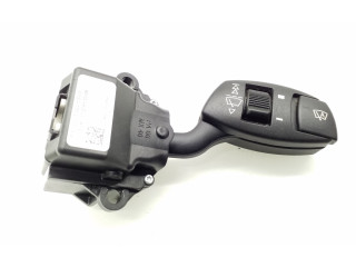 Ручка стеклоочистителей 692410603   BMW 5 E60 E61