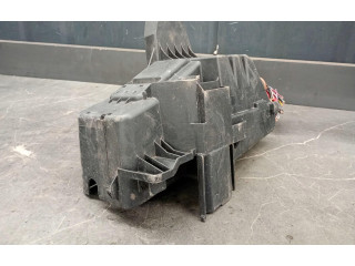 Блок предохранителей 30797010 Volvo XC90