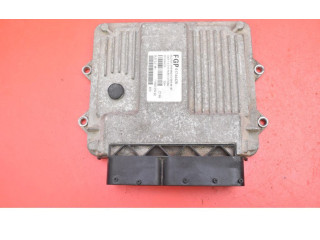 Блок управления двигателем Блок управления 51744426, 51744426 Fiat Idea