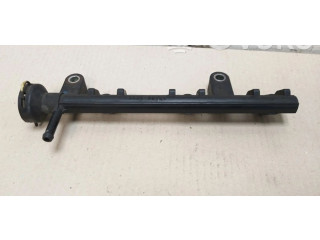 Топливная рампа Daihatsu Sirion для двигателя 1KR-FE