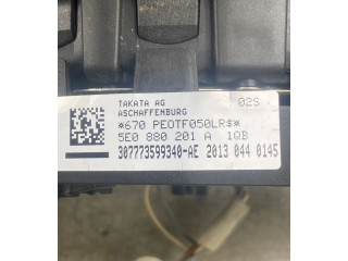 Подушка безопасности водителя 5E0880201A, 5E0971584A   Skoda Octavia Mk3 (5E)