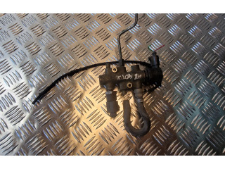 Vstřikovací lišta 057130763H, 057130758 Audi A8 S8 D3 4E