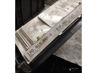 Панель приборов 1h0919861g Volkswagen Golf III