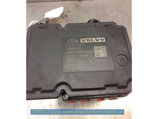 Блок управления АБС 30681619   Volvo V70
