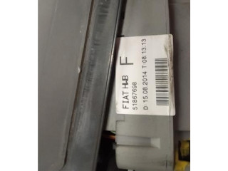 Блок предохранителей 51867698, 51867698 Opel Combo D