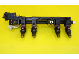 Топливная рампа 7700109066, 7700108667   Renault Clio II  