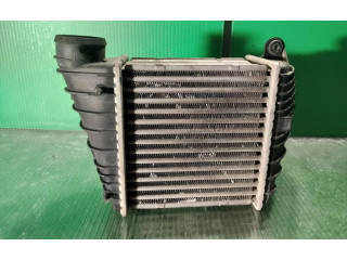 Интеркулер 1J0145805H Audi A3 S3 8L