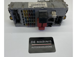 Блок предохранителей 51732919, 51732919 Fiat Idea