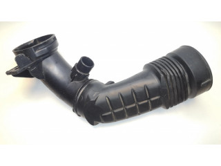 Деталь (детали) канала забора воздуха