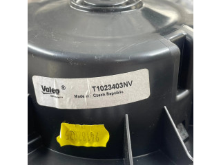 Вентилятор печки T1023403NV Skoda Superb B8 (3V)