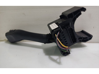 Ручка стеклоочистителей 4B0953503E   Volkswagen Passat Alltrack