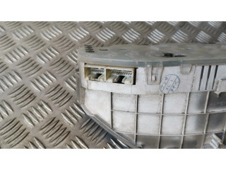 Панель приборов GE6SA Mazda 626