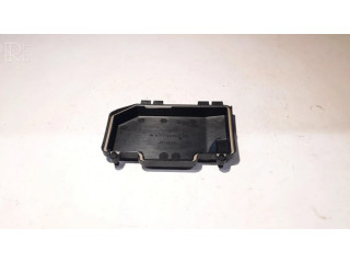 Pojistková skříňka Крышка ящика предохранителей A2225400182 Mercedes-Benz S W222 2016