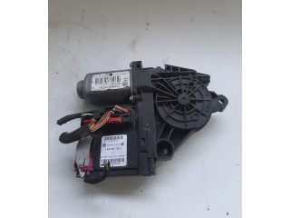 Передний двигатель механизма для подъема окон