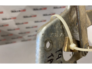 Моторчик заднего дворника 701955711    Volkswagen Transporter - Caravelle T4