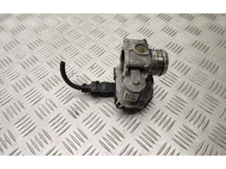 Запорный клапан двигателя 9807238580   Citroen Berlingo