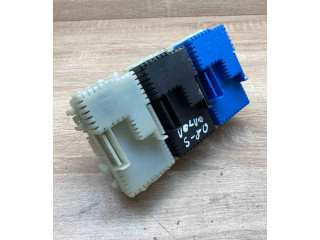 Блок предохранителей Volvo S80