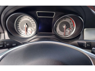 Přístrojová deska Mercedes-Benz GLA W156 2016