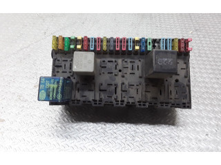 Блок предохранителей 357937039 Volkswagen Transporter - Caravelle T4