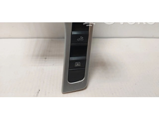 Селектор переключения передач     8J1713463, 8J1713139C    Audi TT TTS Mk2 