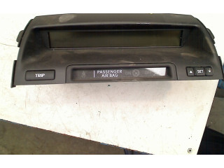 Дисплей       KIA Venga