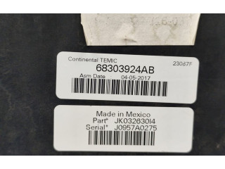 Блок предохранителей 68303924AB Jeep Wrangler