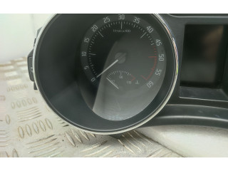 Панель приборов 3T1920841E   Skoda Superb B6 (3T)       