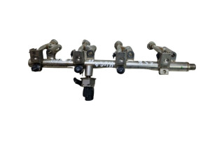 Топливная рампа DS7G9H487DD   Ford Kuga II 1.5 