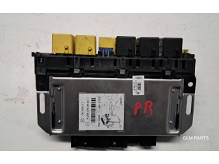 Блок предохранителей A2305450832 Mercedes-Benz SL R230