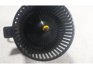Вентилятор печки    4M1820021C, 4M1820021A   Audi A4 Allroad