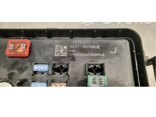 Блок предохранителей     Ford Transit Custom    