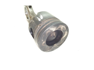  Поршень M47N204D4 0840C  BMW X3 E83  