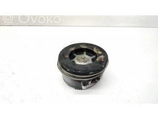 Píst BMW 5 F10 F11 pro naftový motor 2.0 N47D20C