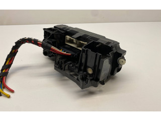 Блок управления климат-контролем    Volkswagen Caddy