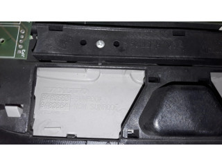 Фонарь освещения передних мест