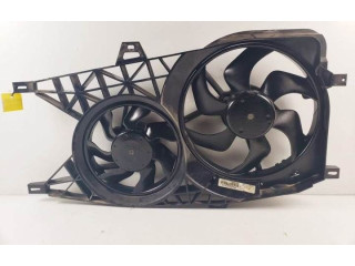 Вентилятор радиатора     8200662042, 93859272    Renault Trafic II (X83) 