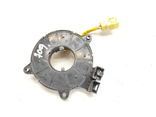 Подрулевой шлейф SRS Z101840155 Mazda 626