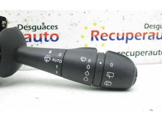 Топливная рампа    Renault Clio III  