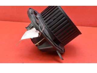Вентилятор печки       BMW X3 E83