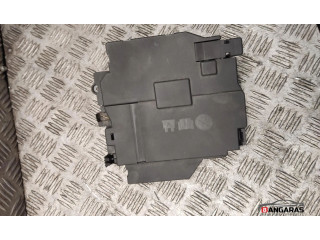 Блок предохранителей 32265898 Volvo XC40