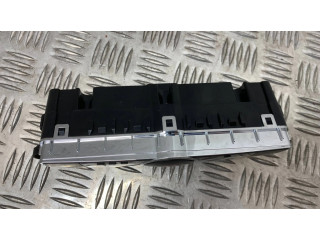 Включатель аварийных фонарей