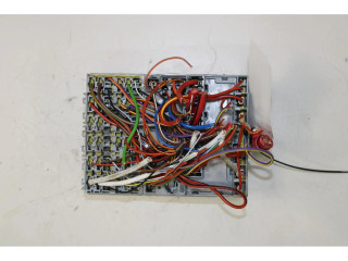 Блок предохранителей    Jeep Renegade    