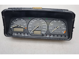 Přístrojová deska Volkswagen PASSAT B3 1991 357919033CS, 357919042J