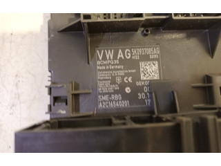 Блок комфорта 5K0937085AG   Volkswagen Caddy   