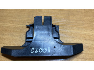 Задний держатель бампера